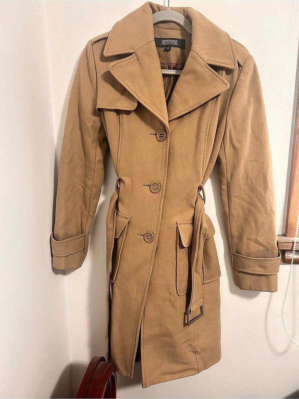 Women's Belted Trench Coat in Beige